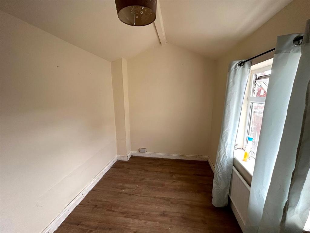 Bedroom.jpg