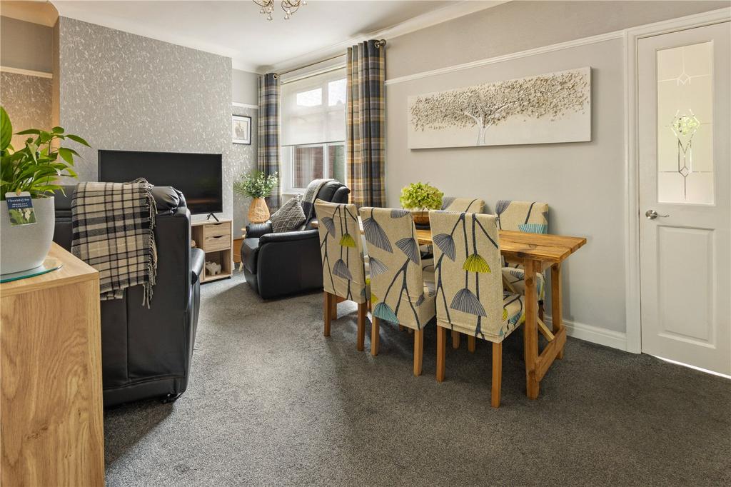 Living/Dining Room