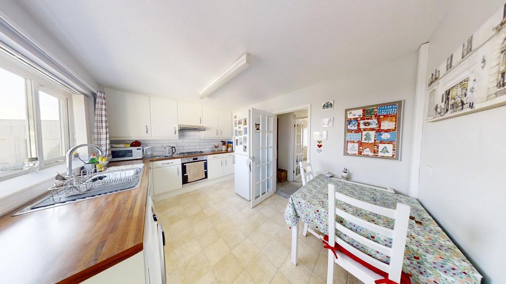 Kitchen 2