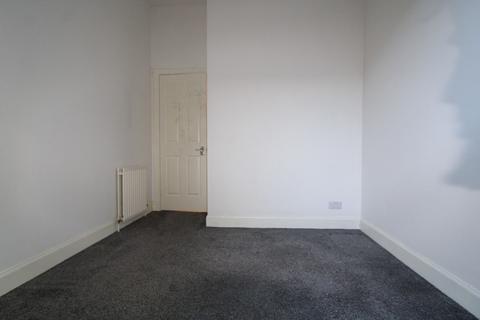 2 bedroom flat to rent, William Street, Dundee DD1