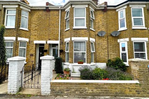 99 Downs Road, Walmer, Deal, CT14 7TB