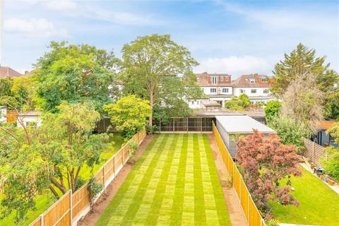 75 Greenfield Gardens, London, NW2 1HU