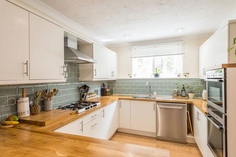 3 bedroom end of terrace house for sale, 6 Maltings Mews, Hadleigh