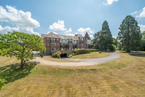 undefined, Beacon Crescent, Surrey GU26