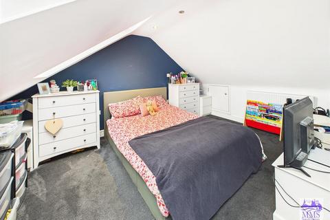 27 Hone Street, Rochester, ME2 3AF