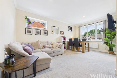 2 bedroom apartment for sale, Ascott Road, Aylesbury HP20