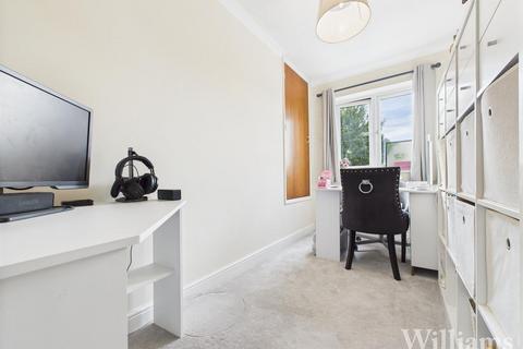 2 bedroom apartment for sale, Ascott Road, Aylesbury HP20