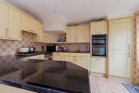33 Barton Road, Slough, SL3 8DF