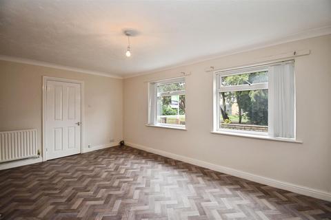 18 Askrigg Walk, Hull, HU5 4SA