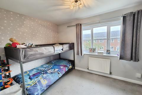2 bedroom terraced house for sale, Slessor Road, York YO24