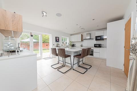 4 bedroom detached house for sale, Alderson Court, Locks Ride, Ascot, Berks, SL5 8FT
