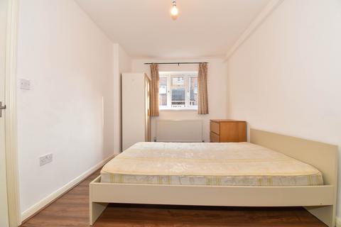 undefined, Ambassador Square, London E14