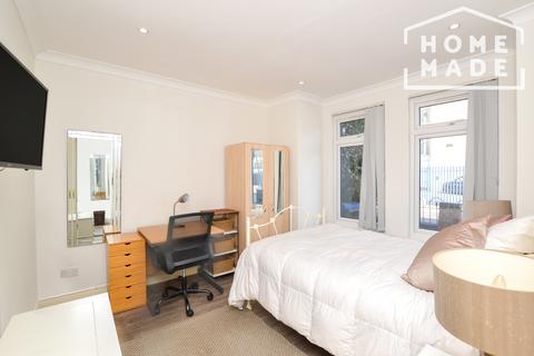 undefined, Western Road, Merton, SW19