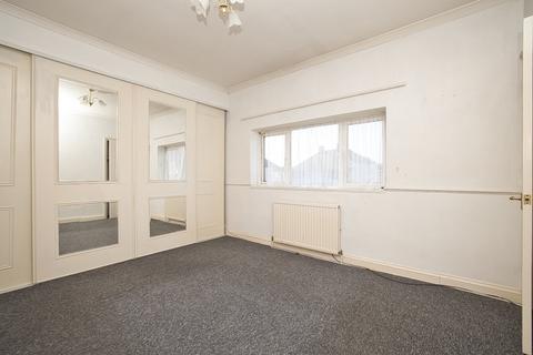 3 bedroom semi-detached house for sale, Stirling Way, Ramsgate, CT12