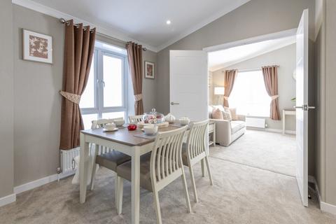 2 bedroom park home for sale, Thetford, Norfolk, IP24