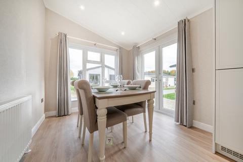 2 bedroom park home for sale, Thetford, Norfolk, IP24