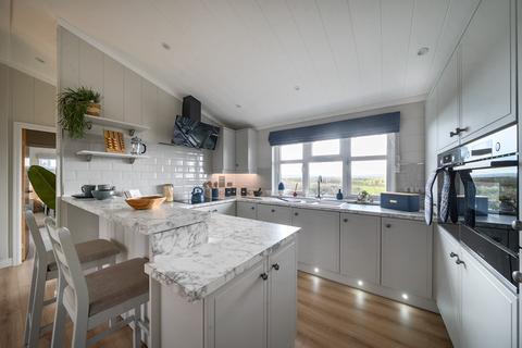 undefined, Milford-On-Sea, Hampshire, SO41