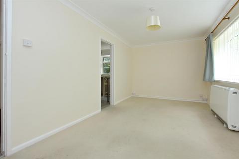 2 bedroom flat to rent, Park Lane, Salisbury