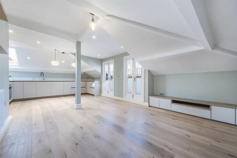 Lancaster Grove, Belsize Park, NW3