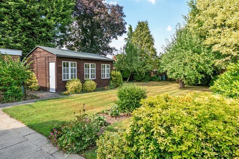 1 Farm Close, Warnham, Horsham, RH12 3QT