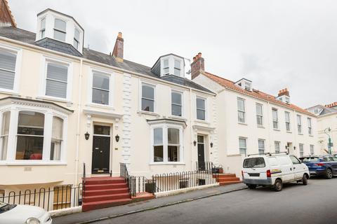 1 bedroom flat for sale, Victoria Road, St. Peter Port, Guernsey