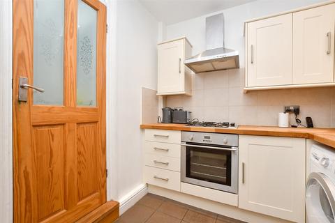 37 Lower Road, Kenley, CR8 5NH