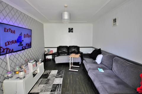 1 Arley Close, Prenton, CH43 9UR