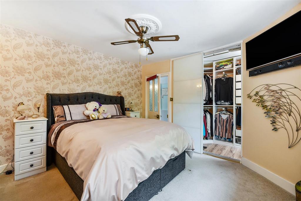 Sketch Ph3 6068572.jpg