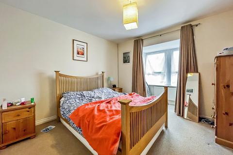 undefined, Celsus Grove, Swindon SN1