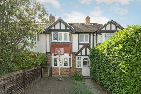 4 bedroom house for sale, Beech Way, Twickenham TW2