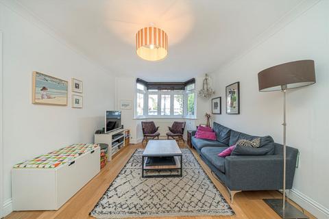 4 bedroom house for sale, Beech Way, Twickenham TW2