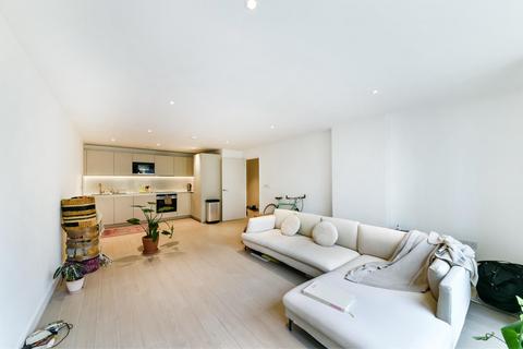 1 bedroom apartment to rent, Packington Square, Islington, London, N1