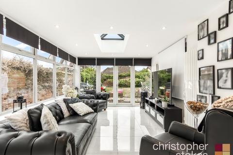 undefined, Churchgate, Cheshunt, Waltham Cross, EN8 9NB