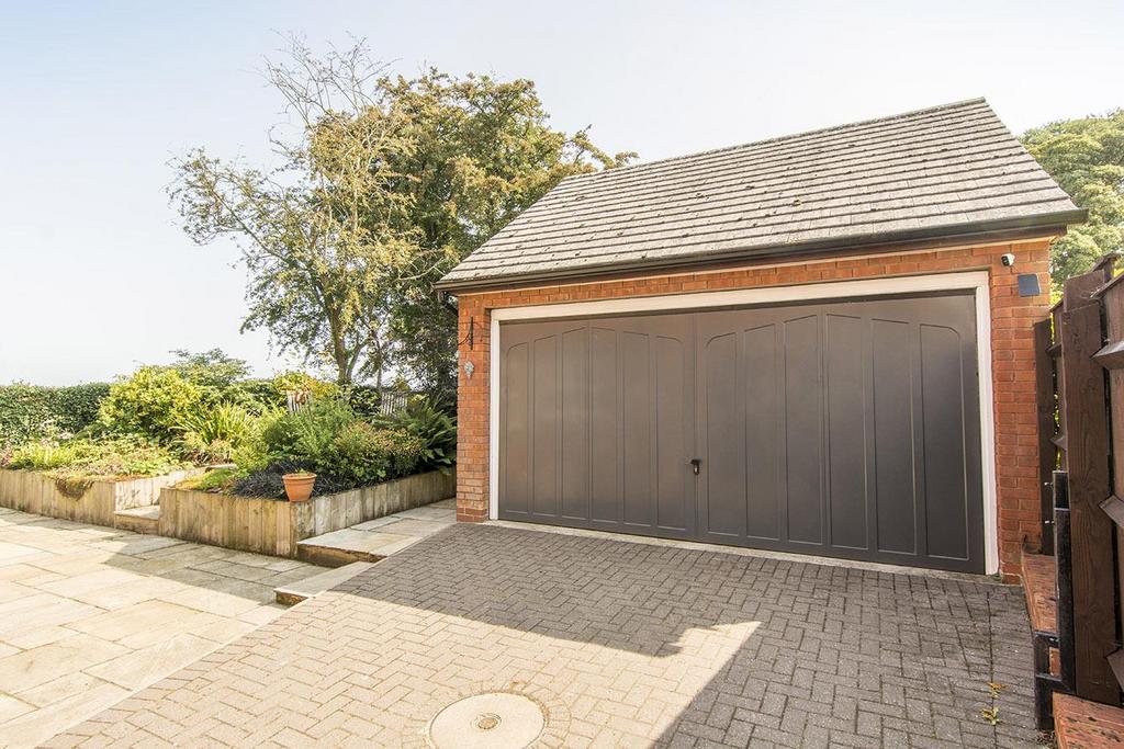 Double Garage