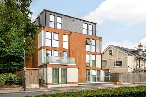 2 bedroom flat for sale, Worple Road, Wimbledon SW19