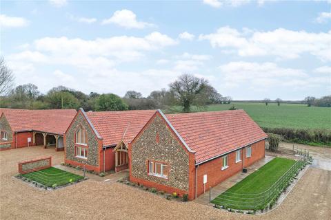 undefined, The Old Farmyard, Baconsthorpe, Holt, Norfolk, NR25