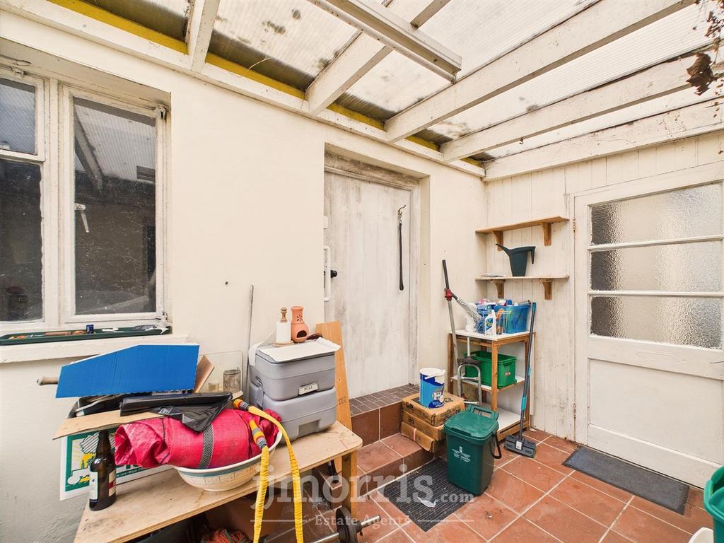 Rear Covered Porch