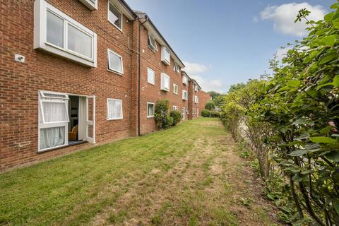 Henfield Road, Wimbledon, London, SW19