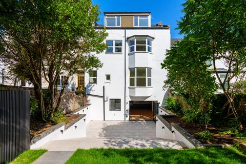 4 bedroom apartment for sale, Clermont Terrace, Brighton