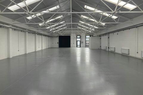 Warehouse to rent, Hookstone Park Harrogate HG2 7DB