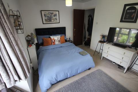 undefined, Clarkes Drive, Uxbridge, UB8