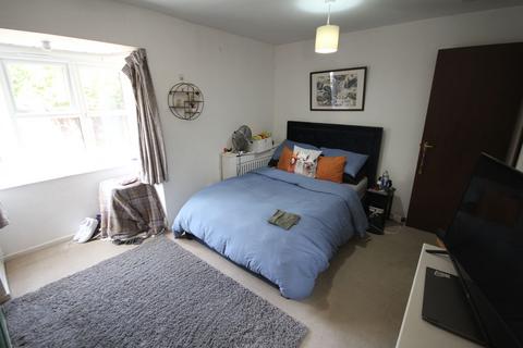 undefined, Clarkes Drive, Uxbridge, UB8
