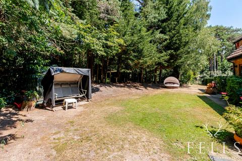 undefined, Whitfield Park, Ringwood BH24