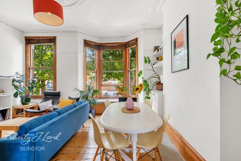 3 bedroom flat for sale, Hanley Road, LONDON