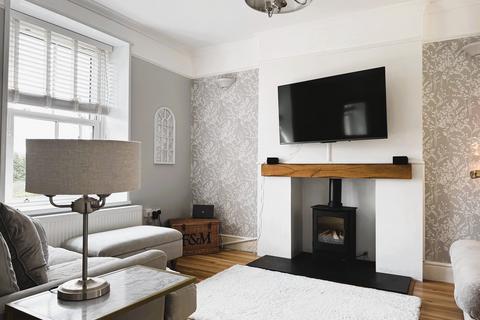 3 bedroom detached house for sale, Cwmphil Road, Lower Cwmtwrch, Swansea.