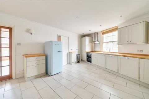undefined, Victoria Grove, Bridport