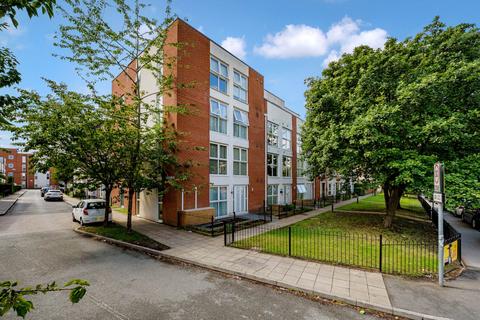 1 bedroom flat for sale, Rowan Way, Salford
