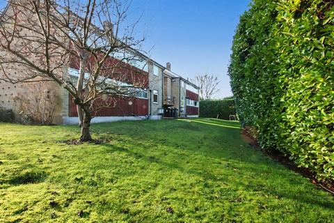 2 bedroom maisonette for sale, BALQUHAIN CLOSE, ASHTEAD, KT21