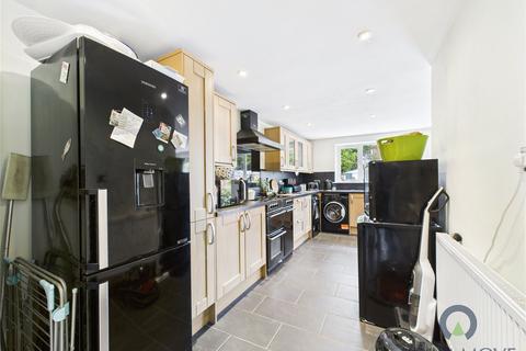3 bedroom semi-detached house for sale, Sandy Hill Road, Solihull B90