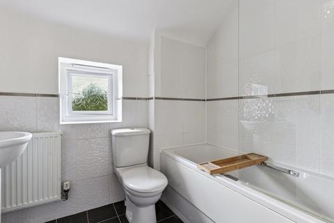 3 bedroom end of terrace house for sale, Top Birches, St Neots PE19